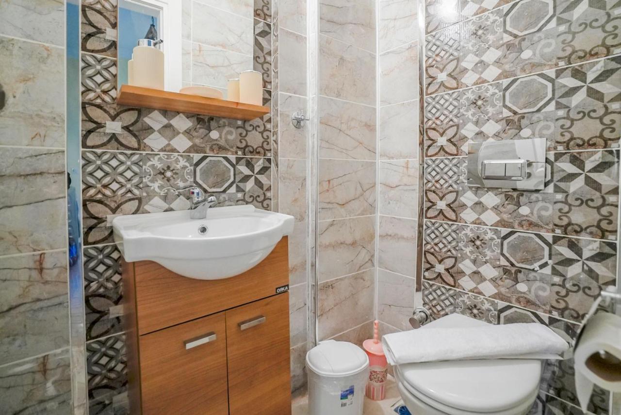 Central And Comfy Flat With Balcony In Muratpasa Antalya Zewnętrze zdjęcie